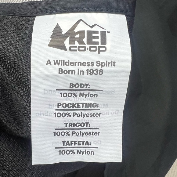 REI Co-op Rainier Peak 2.5L Ripstop Rain Jacket Men’s Size MEDIUM TALL Black - Picture 13 of 16